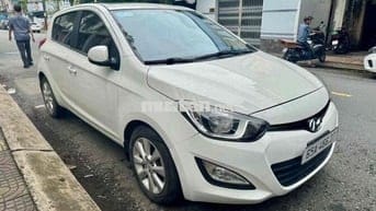 Hyundai I20 2013 std nhập Ấn mới đi chỉ 64.000km