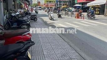 cần sang cửa hàng phụ kiện điện thoại