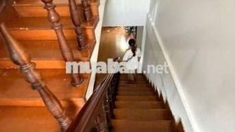 Giá siêu sập hầm còn 7 tỷ 9Nhà 3,5 Mê Kẹp cổng, Đường Dương văn An