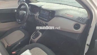 Hyundai I10 2015 Trắng Số sàn