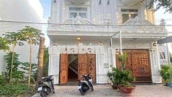 CHO THUÊ NHÀ 2 LẦU FULL MÁY LẠNH KHU DÂN CƯ HỒNG LOAN