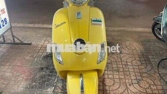 Piaggio Vespa màu Vàng BSTP
