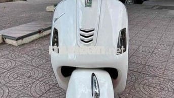 Piaggio Vespa GTS Super 125 i.e. 2016 Trắng