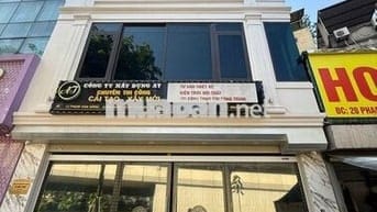 Bán nhà mặt phố Phạm Văn Đồng - mặt tiền 7m - 5.5 tầng thang máy