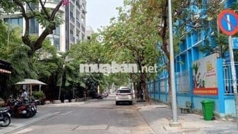 Ngộp nặng.Giảm sâu còn 18.5T - MẶT TIỀN 6 TẦNG, KHU CƯ XÁ BẮC HẢI Q.10