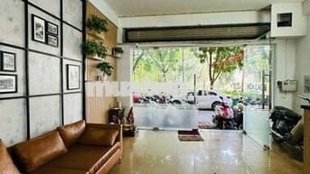 Văn phòng 70m2 mặt hồ Trung Văn, khu đô thị Mỗ Lao, Hà Đông giá ưu đãi