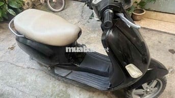 xe piggio Vespa Lx Y doi2011