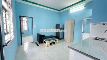 Phòng full nội thất đẹp sạch sẽ- tách bếp cửa sổ 3