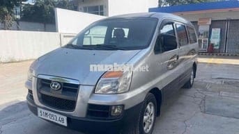 Hyundai Starex 2004 Bạc