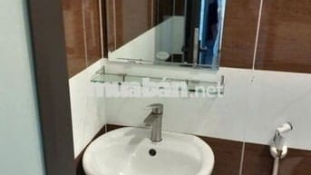 Cho thuê phòng mặt tiền Quốc lộ 13 giờ giấc tự do, gần ĐH Luật