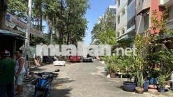 mặt tiền cư xá bắc hải Quận 10 - 4 tầng 3 phòng 3 wc + 14 Triệu/ tháng