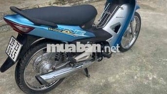 xe mới k đi đến nên e muôn bán lại cho ai cần ạ e