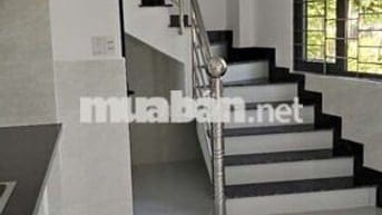 Nhà nhỏ view đẹp rộng rãi thoáng mát