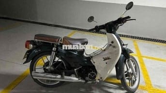 Honda Cub Cổ điển Xanh lá, trắng