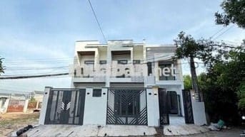 NHÀ MỚI XÂY KHÔNG Ở CẦN NHƯỢNG LẠI