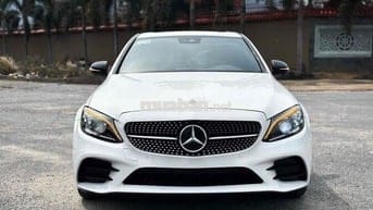 Mercedes Benz C Class 2019 C300 AMG - 70000 km