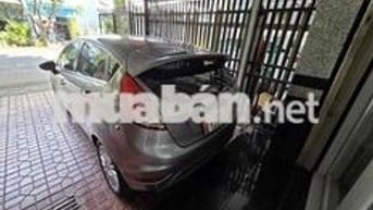 Ford Fiesta 2017 Xám 87436 km