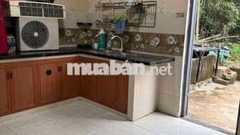 Cần bán nhà vườn diện tích rộng