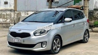 Kia Rondo Bạc 7 chỗ Số tự động