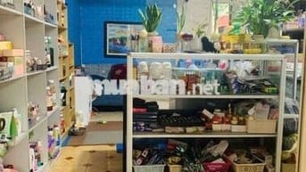 Cho thuê cửa hàng,hoặc hộ gia đình