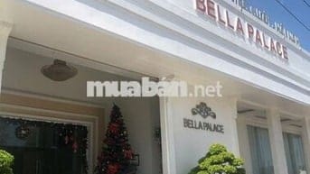 Bán nhà hàng tiệc cưới Bella và quán cafe Góc ngay vòng xoay NTNO
