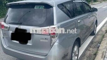 Toyota Innova 2017 2.0E - 200000 km