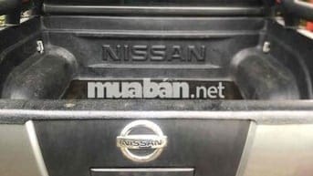 Nissan Navara 2013 2.5 MT - 100000 km