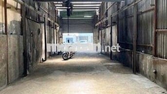 Cho thuê kho 200m2 có điện 3 pha mặt tiền quốc lộ 1K - Dĩ An