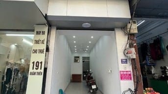 Chính chủ cho thuê mặt bằng tầng 1 phố Khâm Thiên, DT 30m2, 10triệu/th