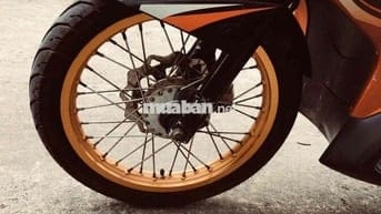 Yamaha Nouvo Thể thao Cam đen