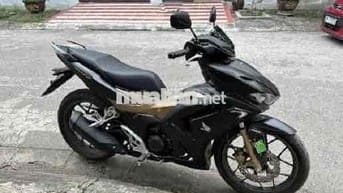 bán winner V2, màu đen đi hơn 2 vạn