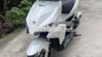 Cần bán ab 2016 máy zin 1 chủ hìh thức đẹp