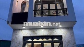 Bán lỗ 200tr - Nhà 1 trệt 1 lầu sát Bửu Long giá chỉ 1t990