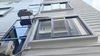 CỰC ĐẸP - VÕ CHÍ CÔNG - HOÀNG QUỐC VIỆT - 32M - 5 TẦNG - MT 6M 