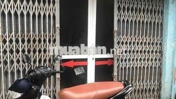 Nhà mặt ngõ Thái Hà ô tô đỗ cửa