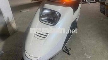 Xe máy Spacy 125 Nhật màu trắng