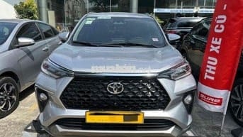 Toyota Veloz Cross TOP 2024 40.000 km