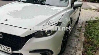 Mazda 3 2018 1.5 AT - 82000 km