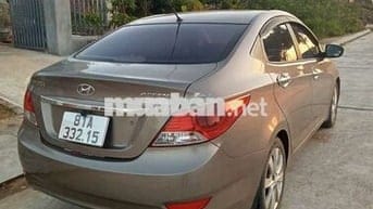 Accent 2012 1.4 MT - 200tr