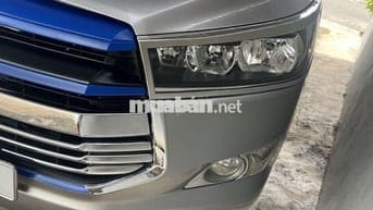 Toyota Innova 2017 2.0E - 100000 km