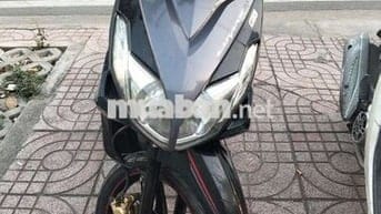 Yamaha Luvias FI 2015 Đen đỏ