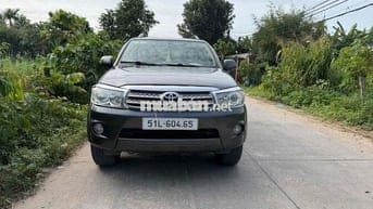 Toyota Fortuner 2010 2.5G - máy dầu số sàn