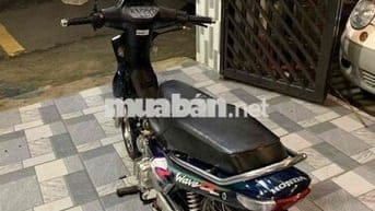 máy móc êm xe sạch sẽ điện đề đầy đủ