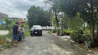 Bán đất 98m2 Ngô Chí Quốc, 3.7TỶ chính chủ gấp bán