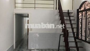 Chính chủ cho thuê nhà DT:4,5x16 giá 8,5tr/thg lửng ,HBP,TĐ