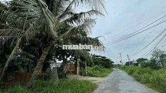 bán đất mặt tiền  ấp 3-4  mặt tiền sông hiệp phước nhà bè