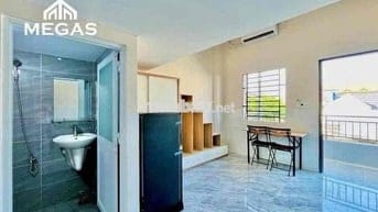 căn Hộ Dịch Vụ, Nội Thất Đầy Đủ, Ngay Đường Lớn Phạm Văn Đồng