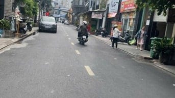 Nhà MTNB Thành Thái. DT 4.3x20m, 2 tầng, giá 15 tỷ