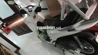 Bán SH 125 2024 ít đi, đã dán nilong bóc như mới