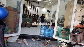 Nhà Gác Đúc còn đẹp 4,25x17m Sổ 75m2 MT nhựa 10m thông gần đg Hà Đặc